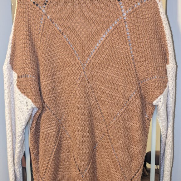 Sweater - Picture 2 of 2